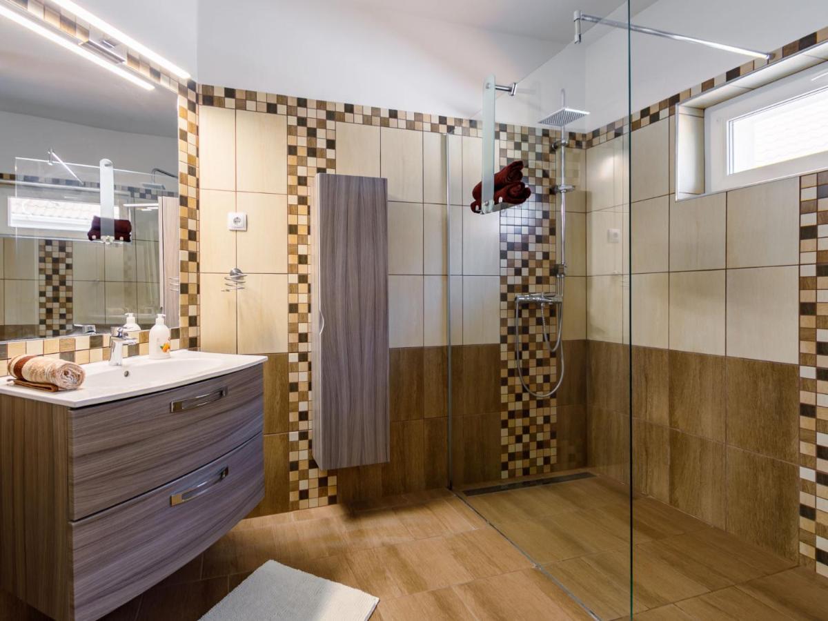 Holiday Home Ildiko By Interhome Balatonlelle Εξωτερικό φωτογραφία